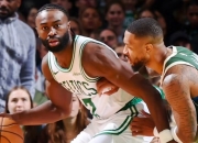 开云体育app-关于雄鹿鏖战凯尔特人，利拉德绝境逆转的信息