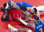 开云官网-太阳完胜尼克斯，西亚卡姆带队取胜的简单介绍