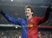 开云体育-绿茵双面镜，伊朗铁血横扫非洲之雄，奥纳纳欧冠之夜展现代门神统治力