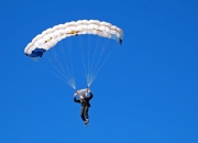 开云APP-郭艾伦状态火热，辽宁掘金轻取江苏队背后的战术密码