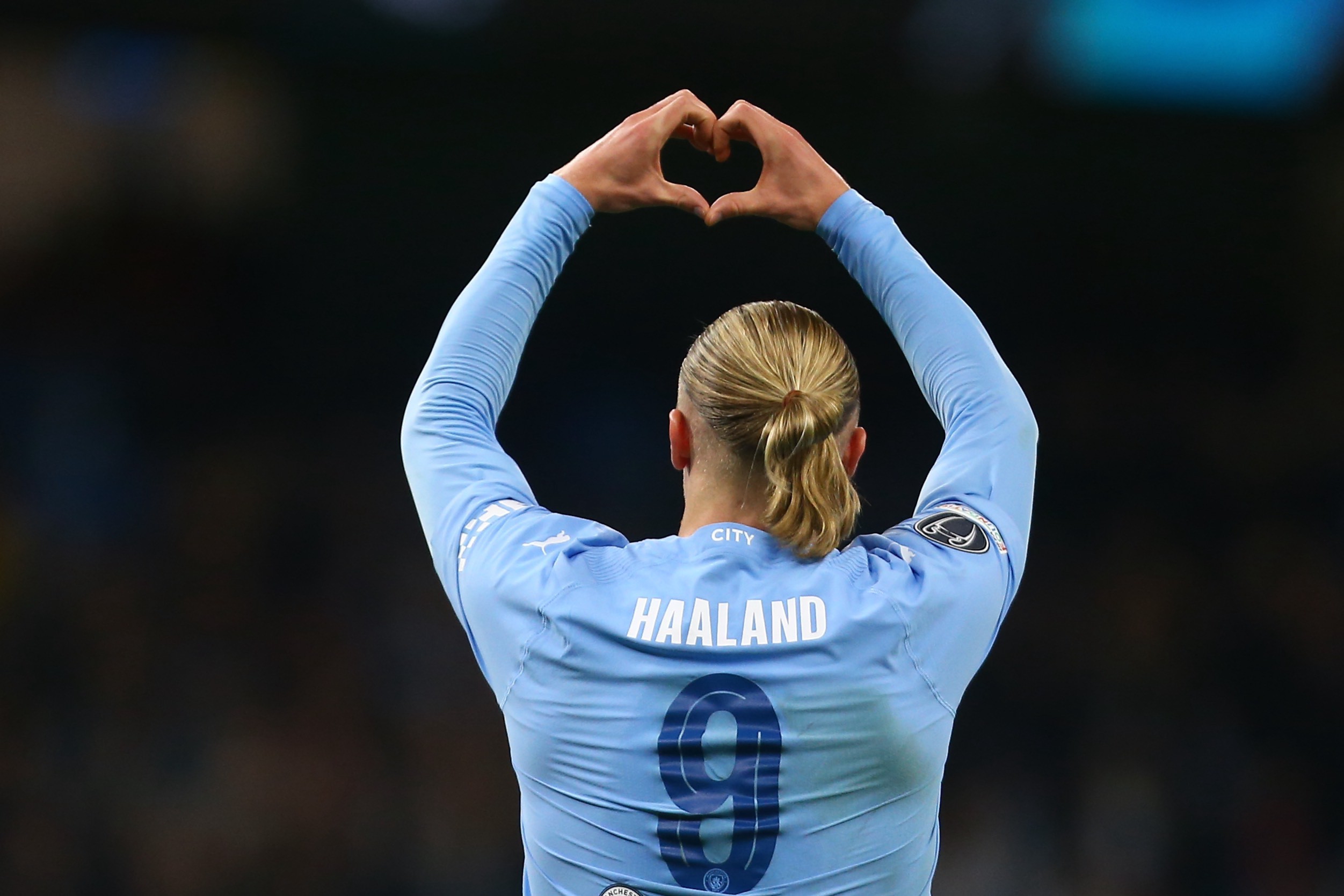 包含秘鲁绝地反击利物浦,哈兰德爆发神勇的词条 包含秘鲁绝地反击利物浦,哈兰德爆发神勇的词条