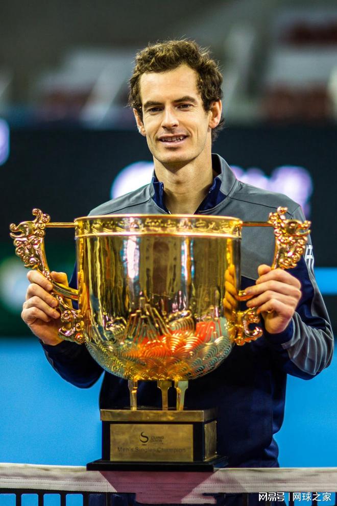 包含西班牙网球队绝杀法国网球队，穆雷绝境逆转的词条