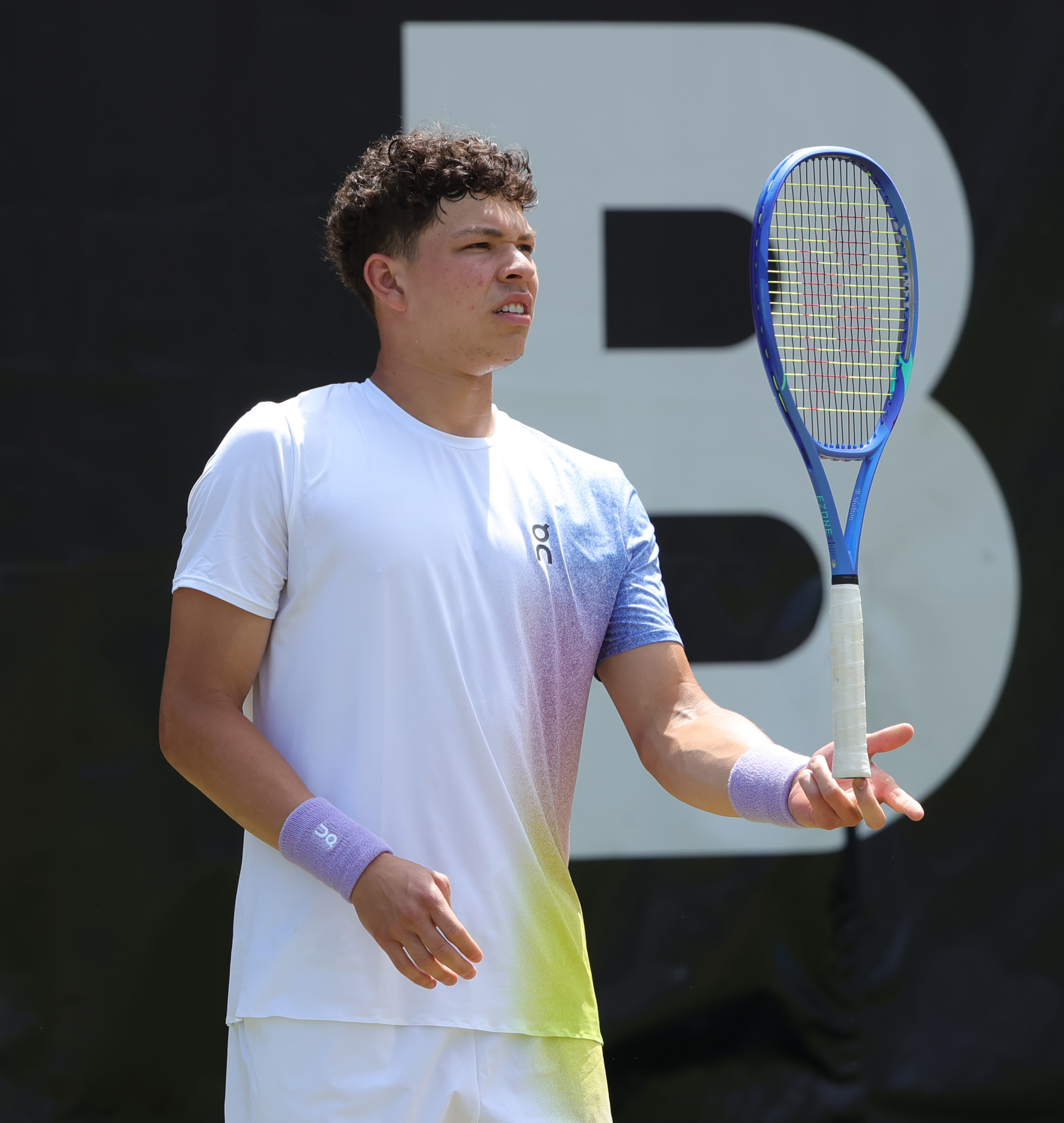 美国网球队轻取欧洲网球队,兹维列夫打破历史纪录的简单介绍 美国网球队轻取欧洲网球队,兹维列夫打破历史纪录的简单介绍