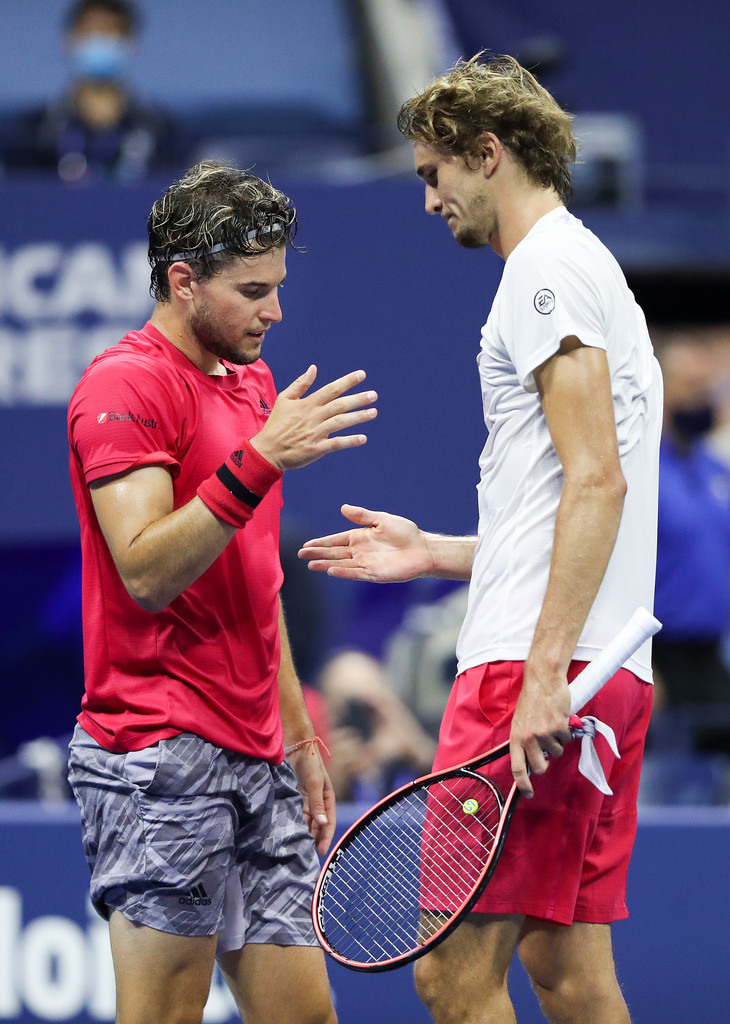 包含欧洲网球队绝杀英国网球队,兹维列夫一己之力扛起全队的词条 包含欧洲网球队绝杀英国网球队,兹维列夫一己之力扛起全队的词条