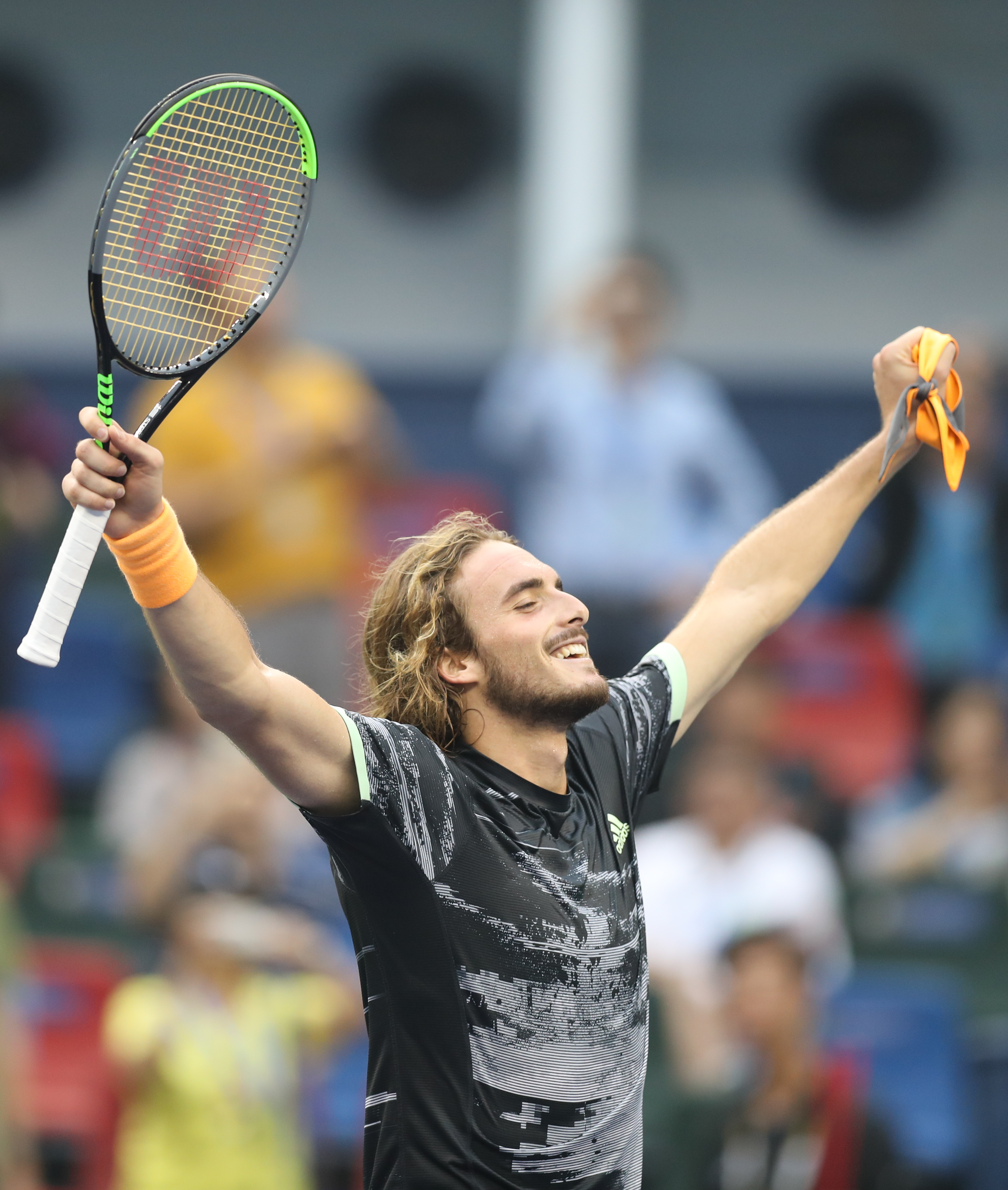 关于法国网球队爆冷西班牙网球队,西西帕斯关键制胜的信息 关于法国网球队爆冷西班牙网球队,西西帕斯关键制胜的信息