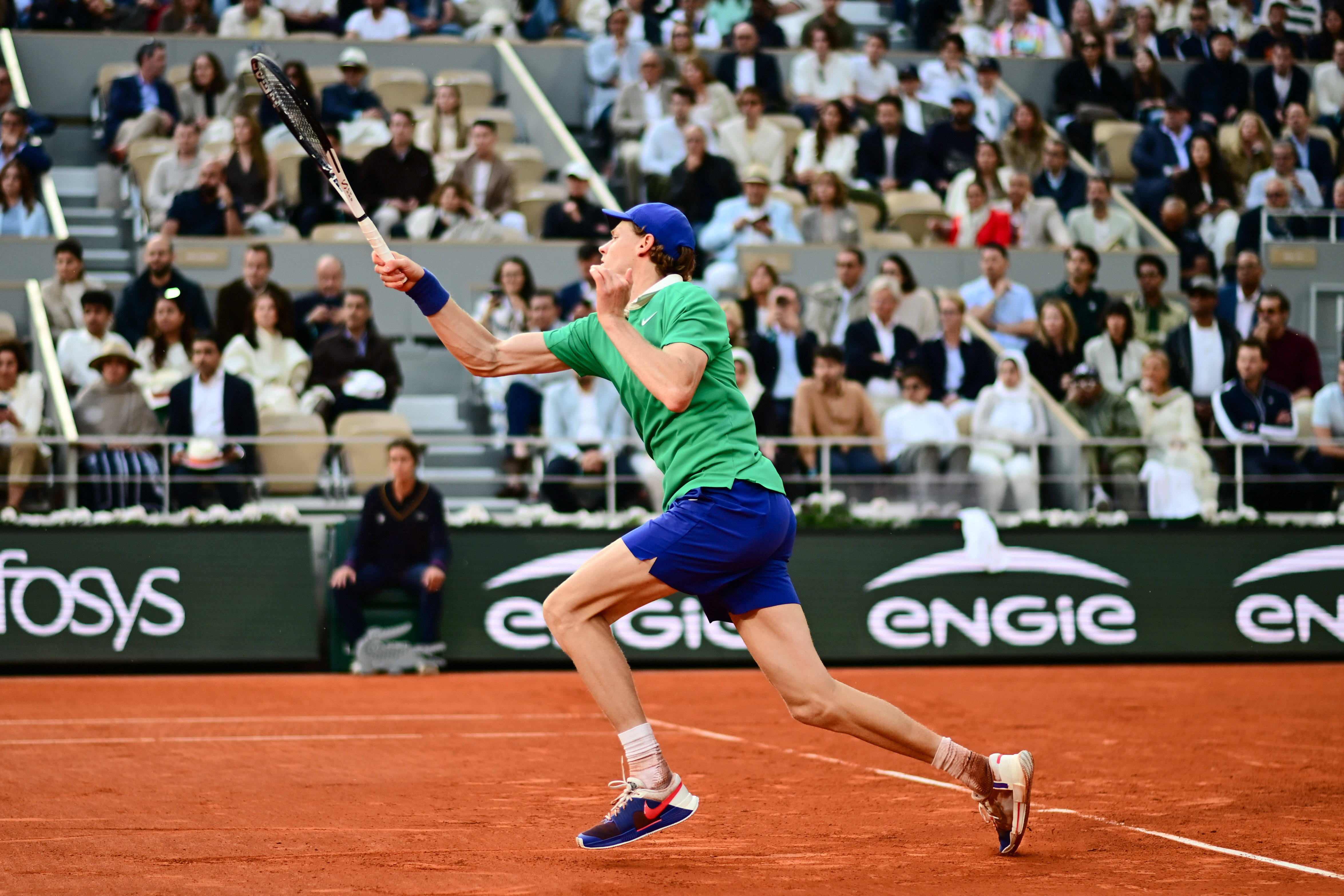 包含意大利网球队险胜世界网球队,阿尔卡拉斯统治全场的词条 包含意大利网球队险胜世界网球队,阿尔卡拉斯统治全场的词条