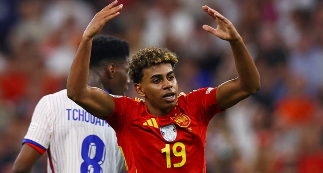 关于西班牙队展现超强实力,获胜在望的信息 关于西班牙队展现超强实力,获胜在望的信息