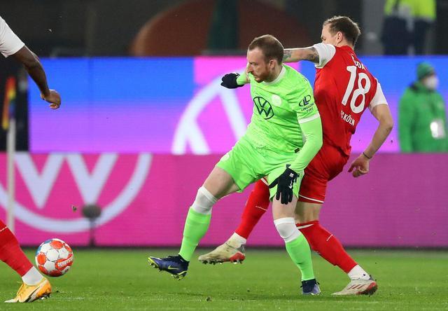 浙江绿城遭遇逆转失利,坠入降级泥潭的简单介绍 浙江绿城遭遇逆转失利,坠入降级泥潭的简单介绍