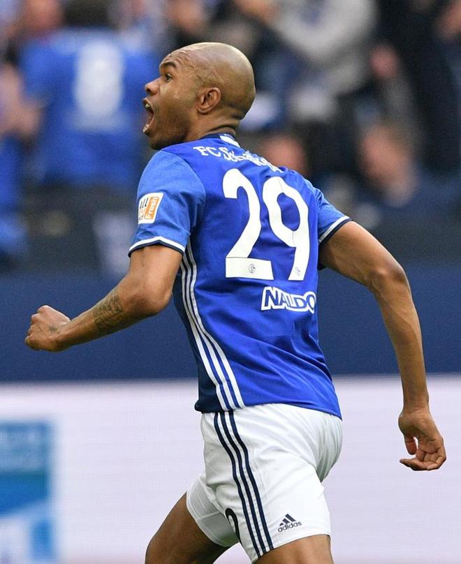 包含沙尔克04挑战奥格斯堡,夺回联赛领导位置的词条 包含沙尔克04挑战奥格斯堡,夺回联赛领导位置的词条