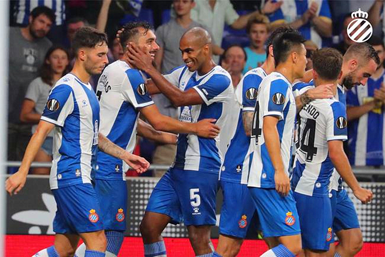 包含热情对抗：促进球队发挥潜能，冲击胜利的词条