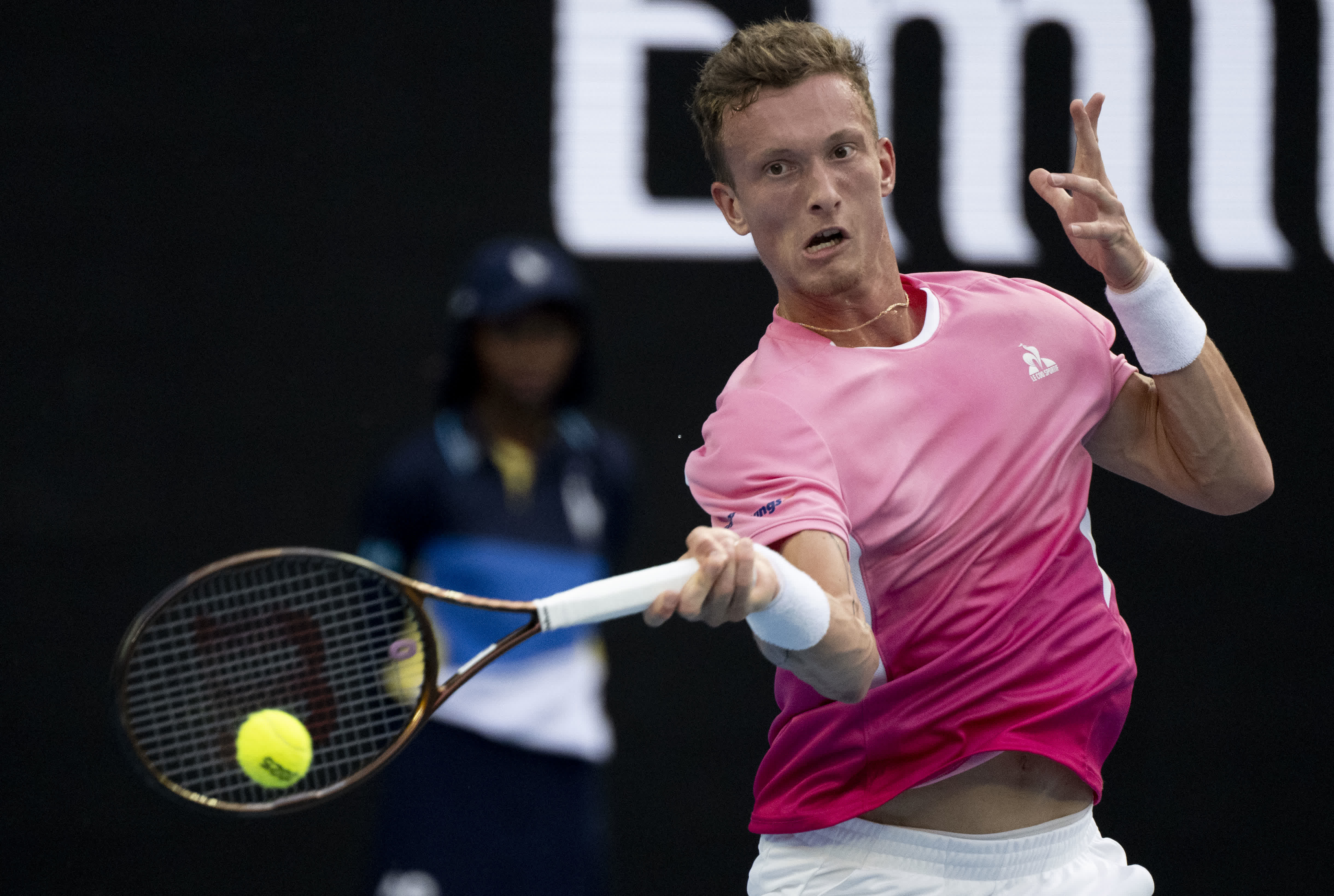 包含澳大利亚运动员凭借技巧斩获金牌的词条 包含澳大利亚运动员凭借技巧斩获金牌的词条