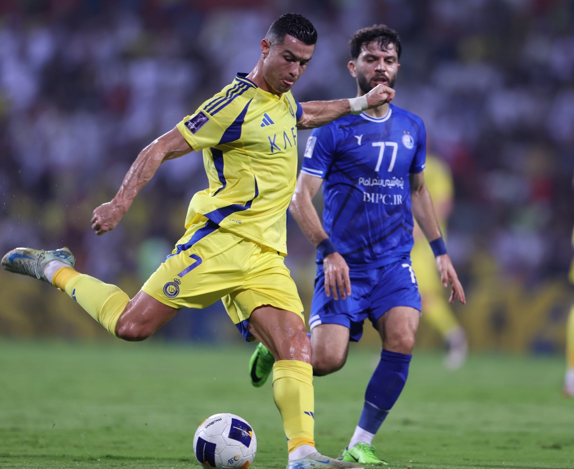 包含波兰险胜英格兰,迪马利亚惊艳世界的词条 包含波兰险胜英格兰,迪马利亚惊艳世界的词条