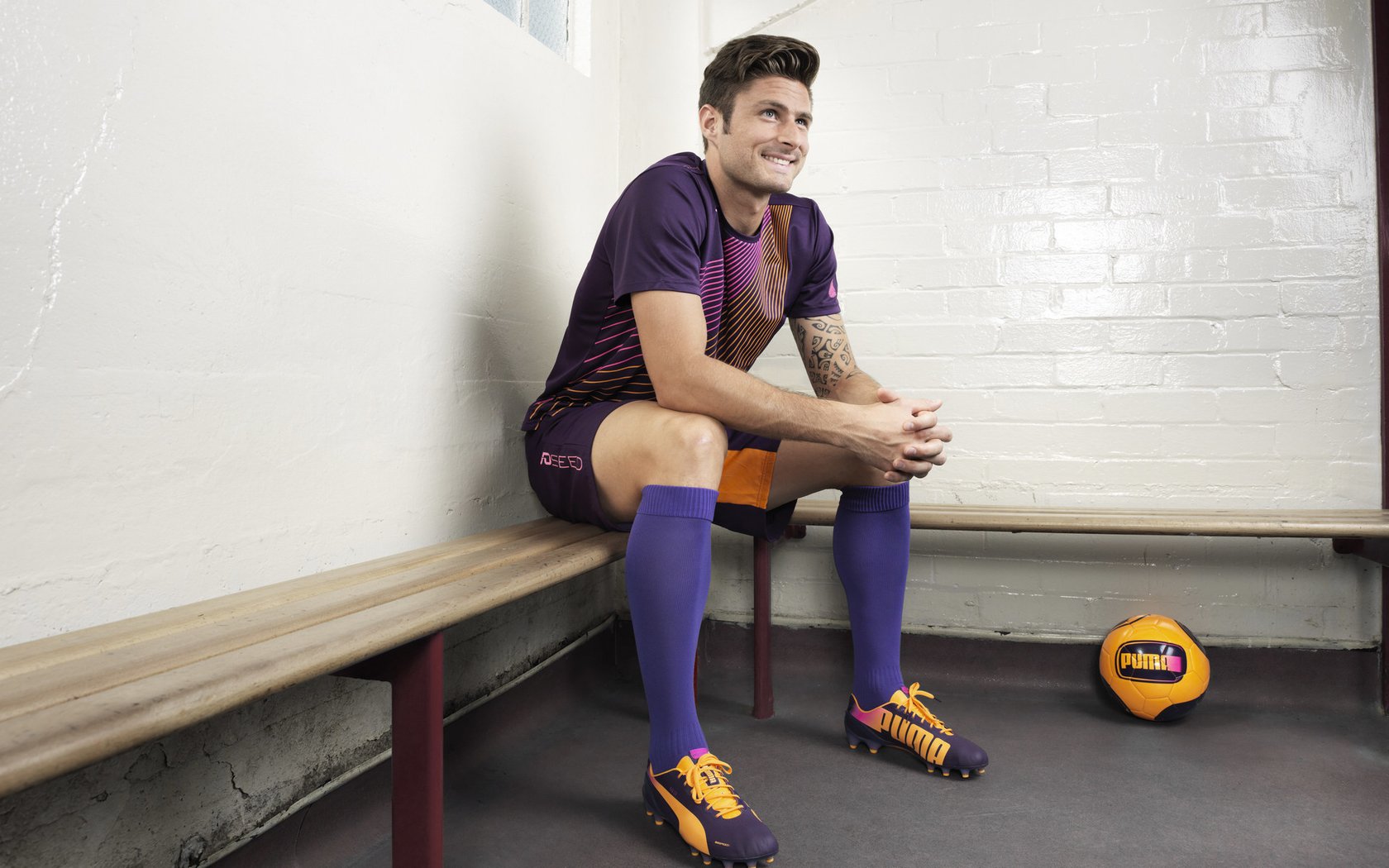 非洲雄狮咆哮！喀麦隆闪电战击溃加纳，欧冠半决赛前夜的洲际震撼