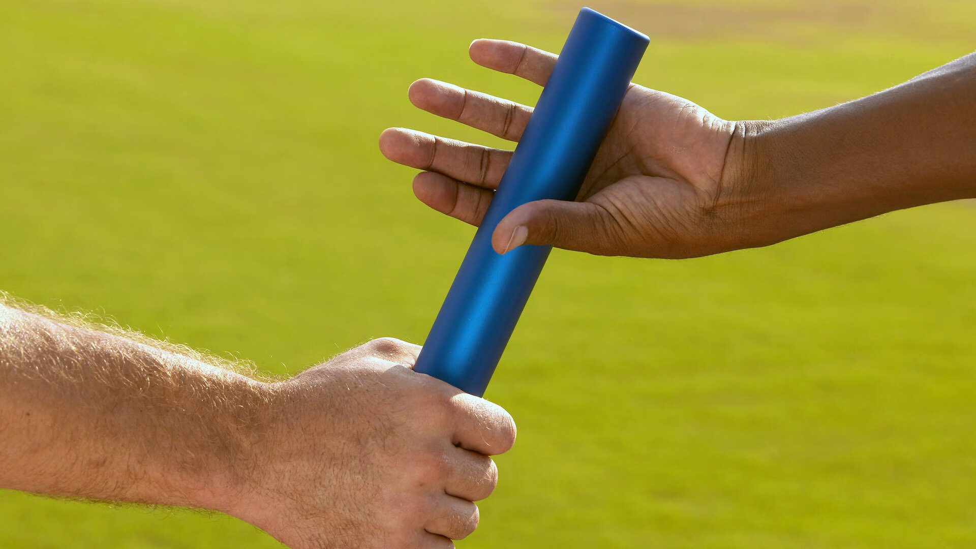 绝境中的维京战吼，马丁内利领衔丹麦上演逆转奇迹，重新定义北欧足球韧性